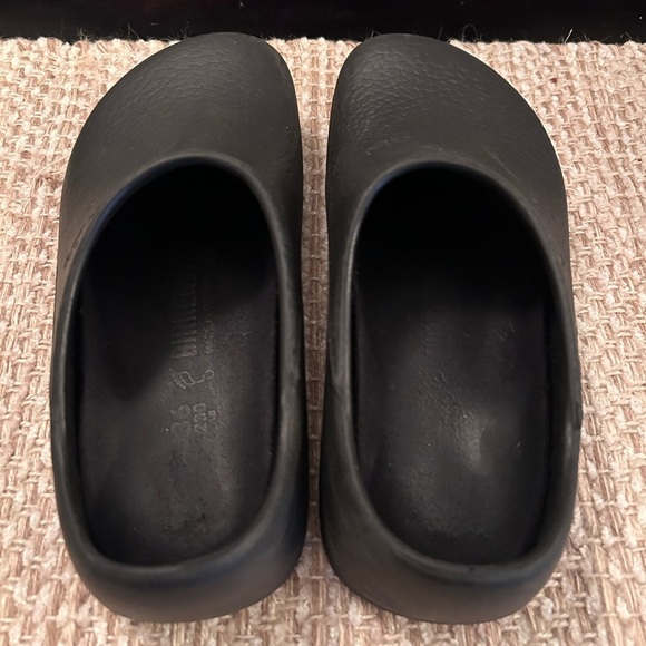 Birkenstock Profi-Birki Clogs, Black, Women's 5.5M (EU 36) Fluid Resistant Nurse - Picture 2 of 6